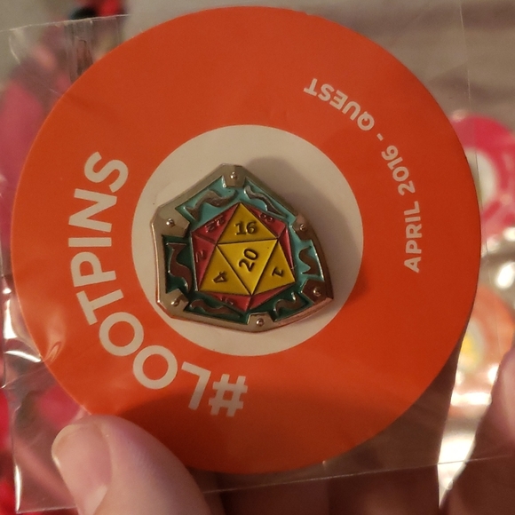 Set of loot crate pins (7 total) - Picture 4 of 8